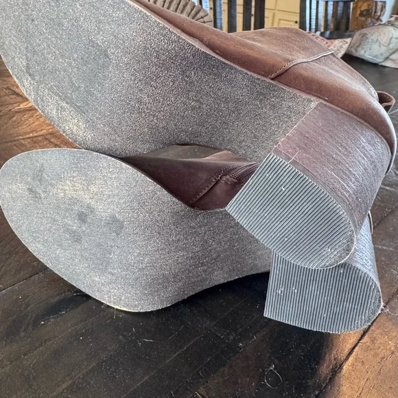 2 pair of new ankle boots - Picture 7 of 7